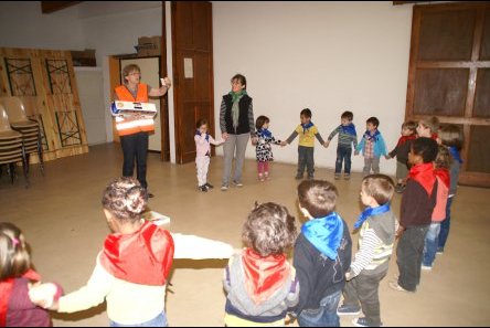 2/14 - LES CASSES - Petits et moyens avec le jeu "Ludocar".